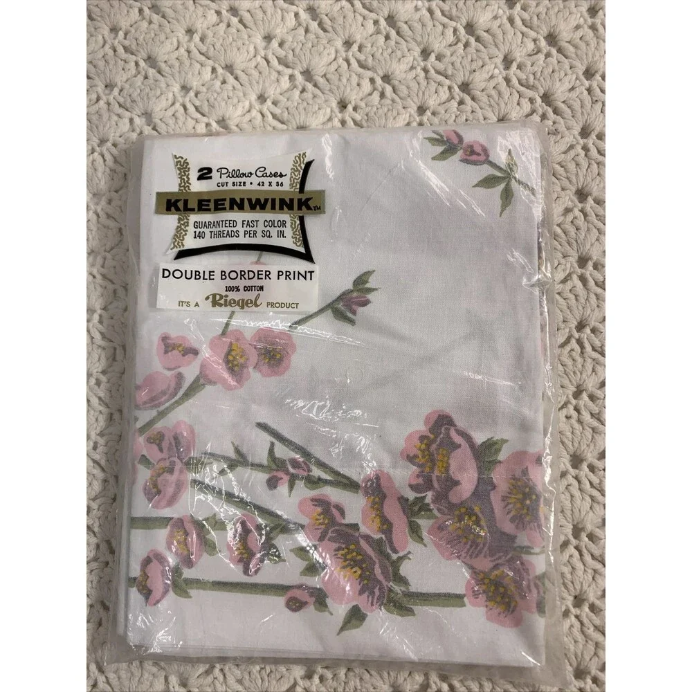 Vintage NOS 2 Kleenwink Pillow Cases Dogwood Flowers Pink 42x36